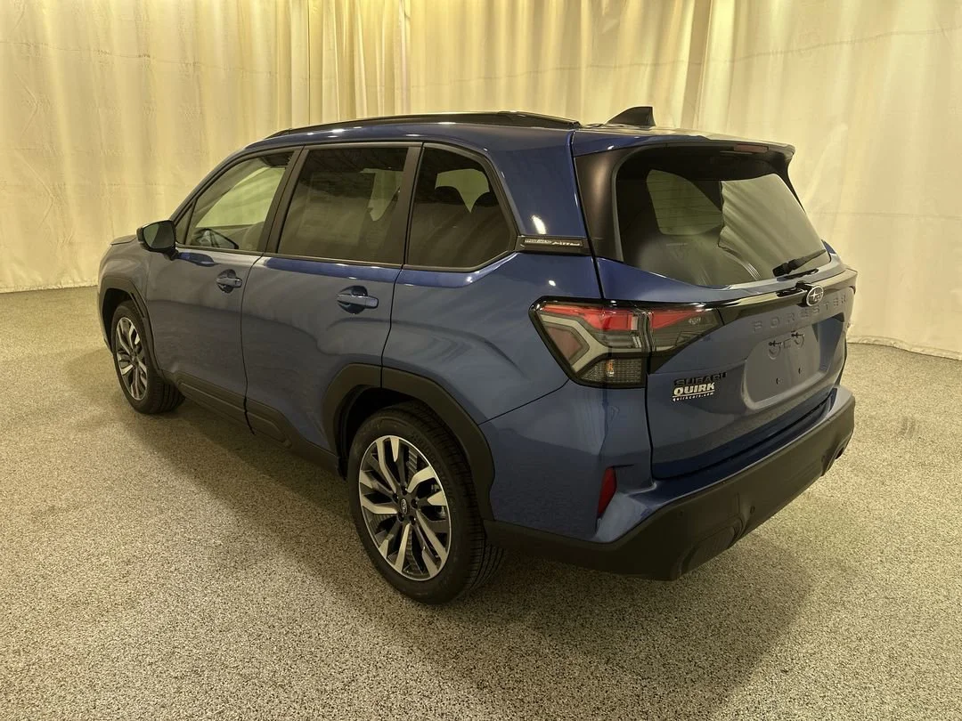New 2026 Daybreak Blue Pearl Subaru Touring image 9