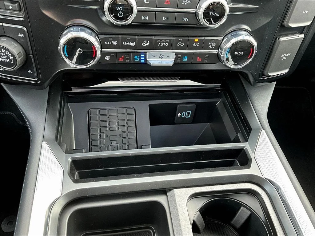 New 2026 Glacier Gray Metallic Tri-Coat Ford F-350® Platinum® image 24