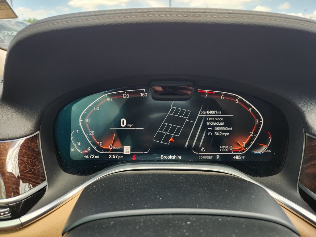 Used 2022 Bernina Grey Amber Effect Metallic BMW 740i image 16