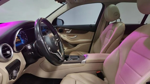 2021 Mercedes-Benz GLC GLC300 - Photo 17