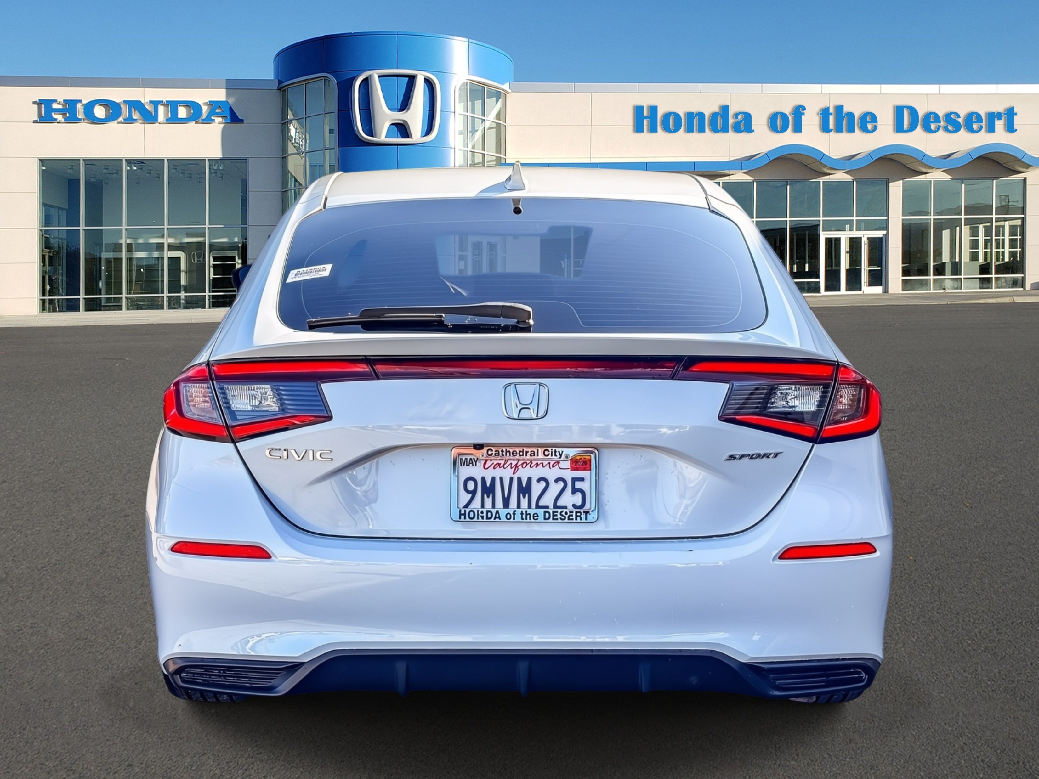 Certified Used 2024 Platinum White Pearl Honda 2.0L SPORT image 5