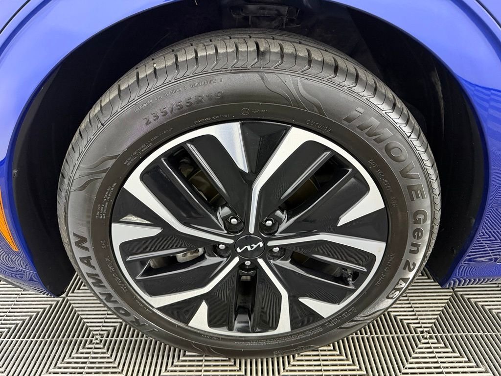 Used 2023 Blue Kia GT-Line image 11