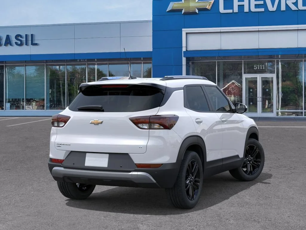 New 2026 Summit White Chevrolet LT image 4