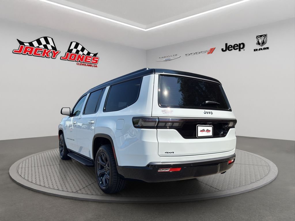 New 2026 Bright White Clear-Coat Exterior Paint Jeep Upland image 6