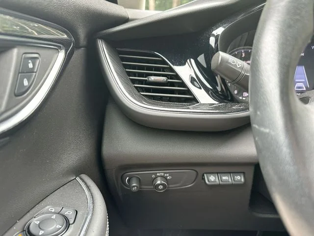 Used 2021 Black Buick Essence image 20