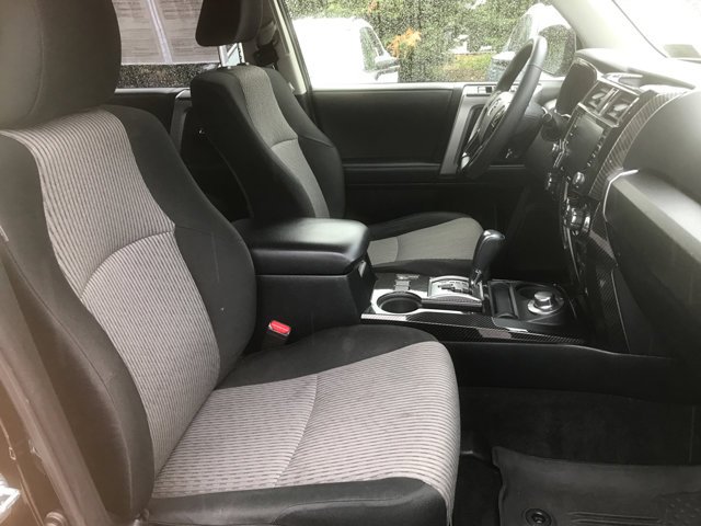 Used 2021 Midnight Black Metallic Toyota SR5 image 25