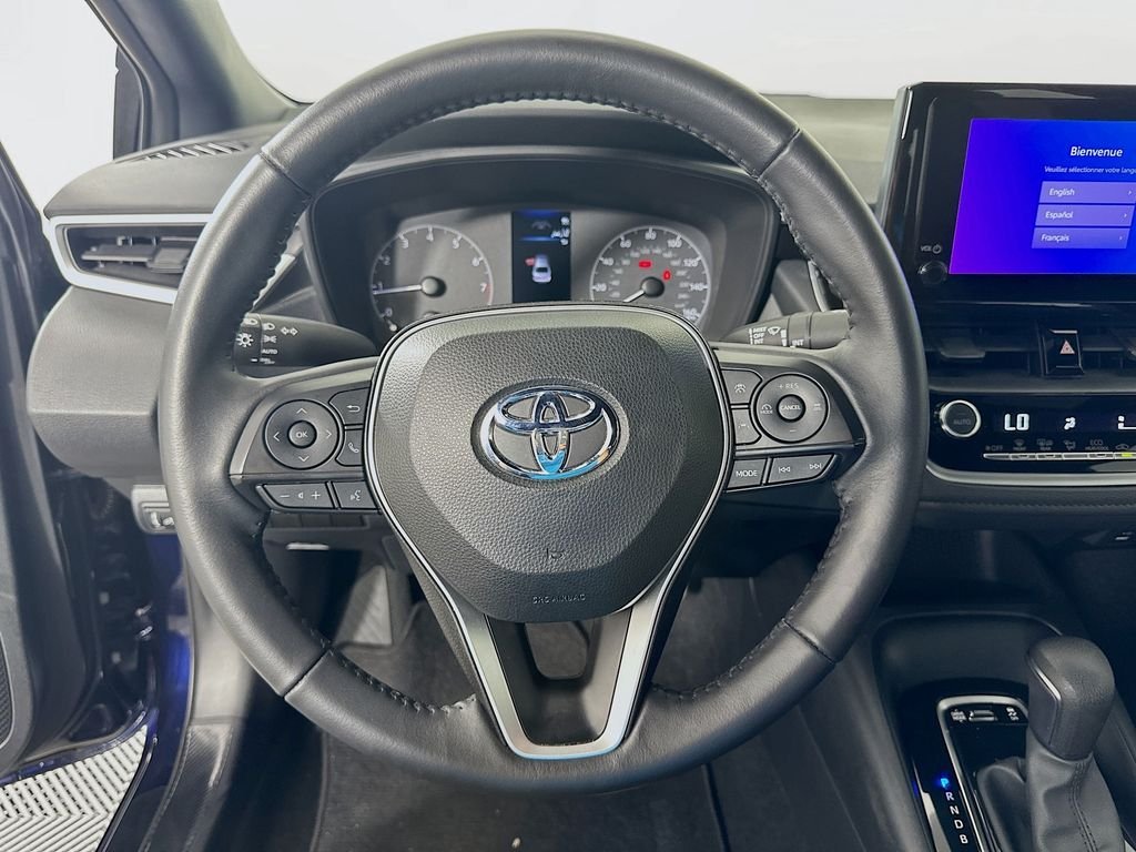 Used 2024  Toyota SE image 11