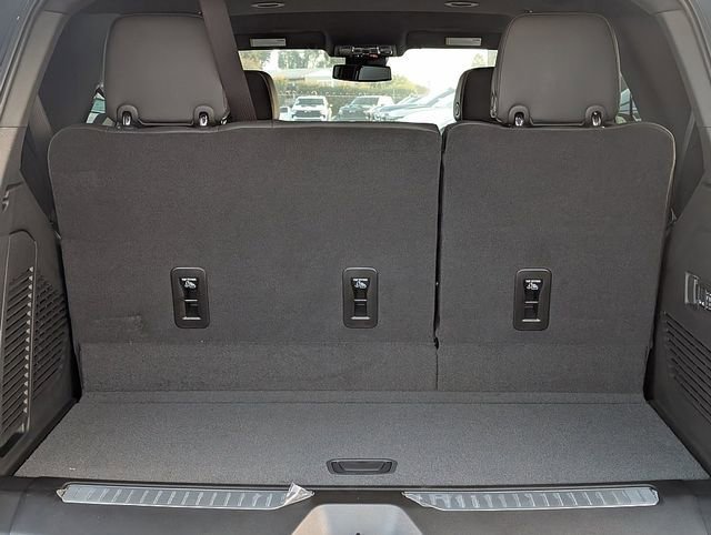 2026 Chevrolet Tahoe Premier - Photo 8