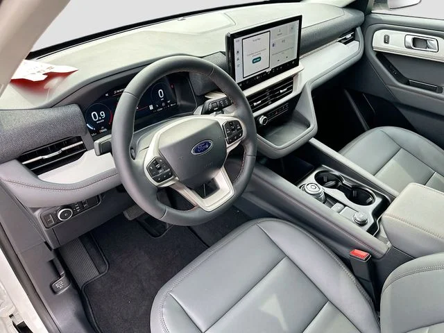 New 2026 White Metallic Ford Active image 6