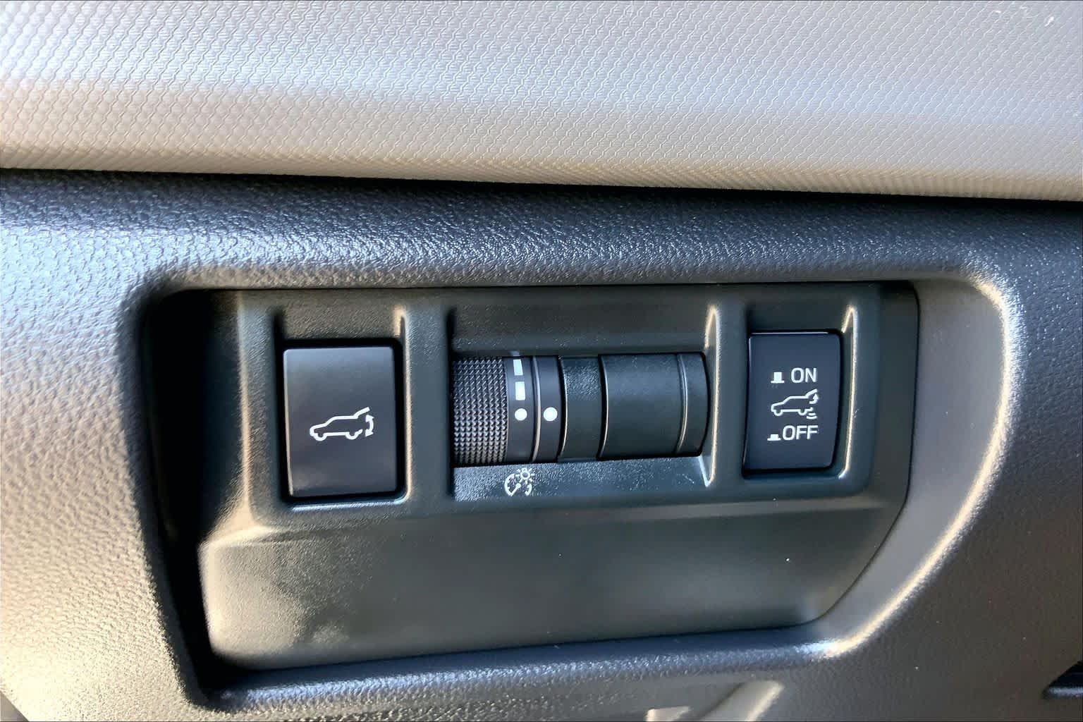 Used 2025 Magnetite Gray Metallic Subaru Sport image 29