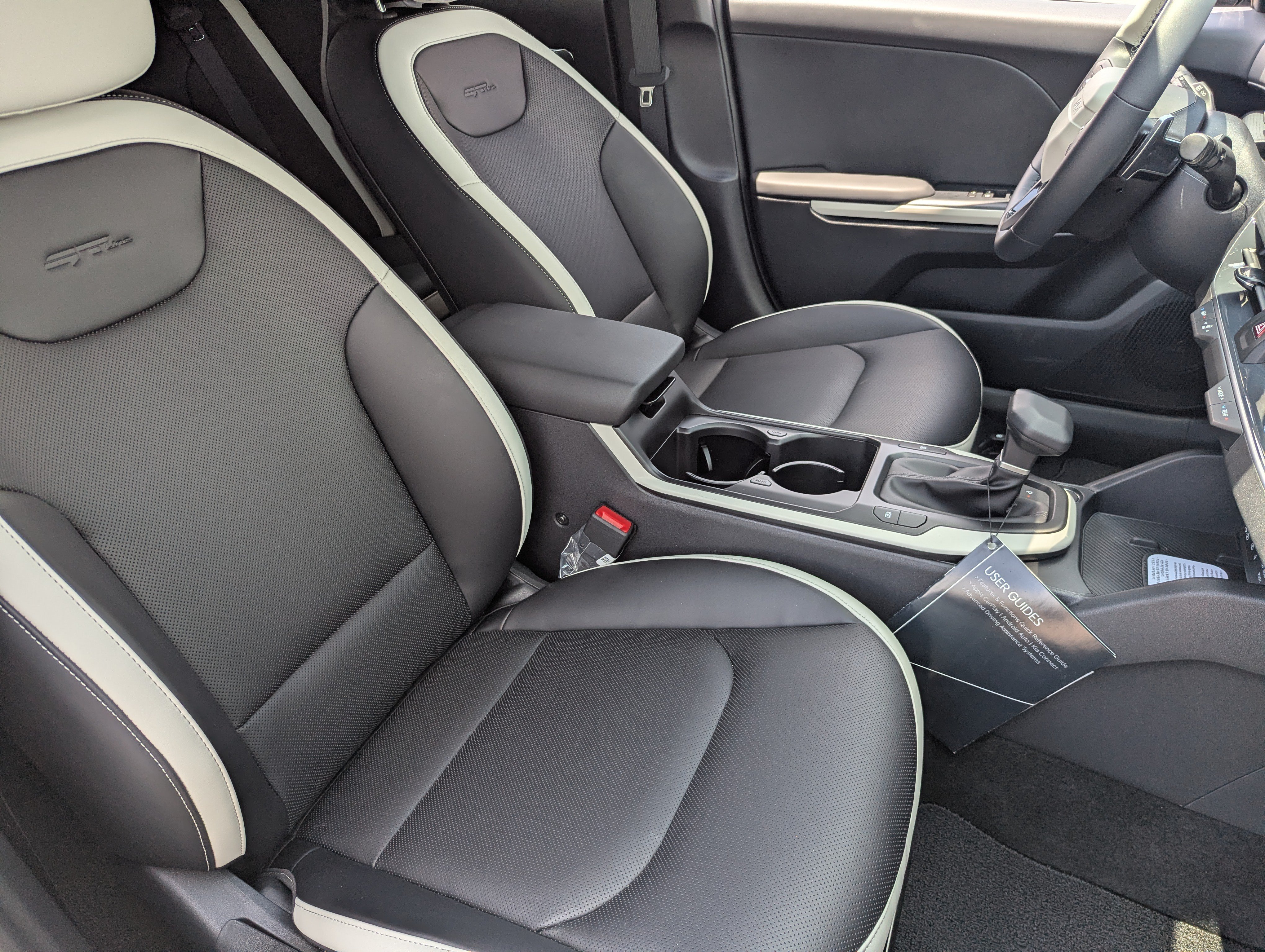New 2026 Interstellar Gray Kia GT-Line image 10