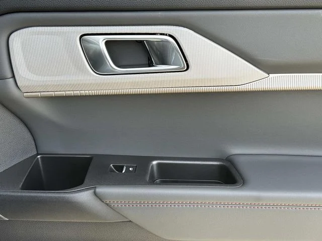 2026 Ford Explorer Active - Photo 30