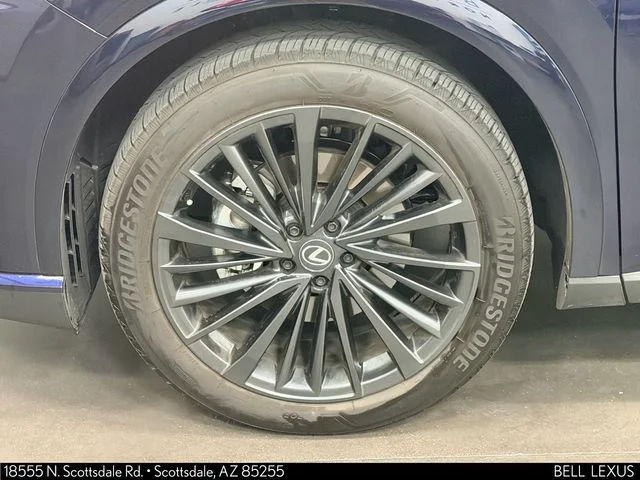 Certified Used 2025  Lexus 350 Premium image 10