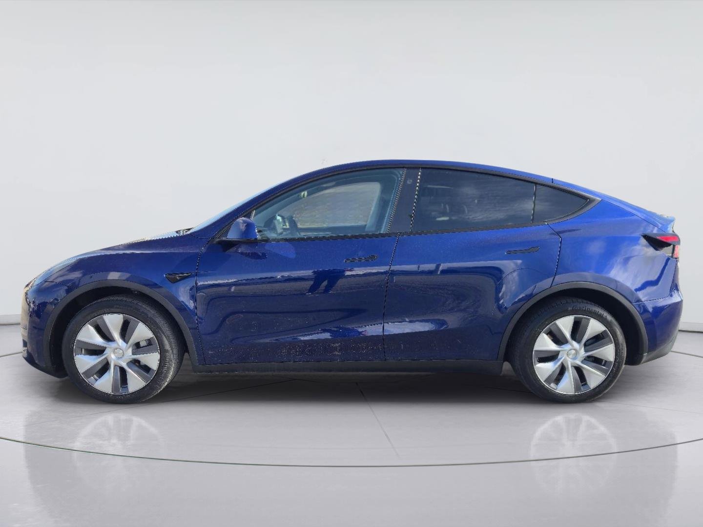 Used 2023 Tesla Model Y Long Range with VIN 7SAYGDEEXPA110771 for sale in Georgetown, TX