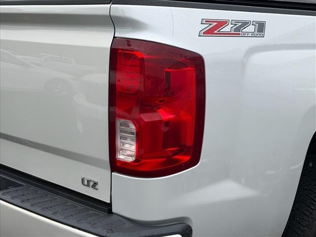 Used 2017 Iridescent Pearl Tricoat Chevrolet LTZ image 12