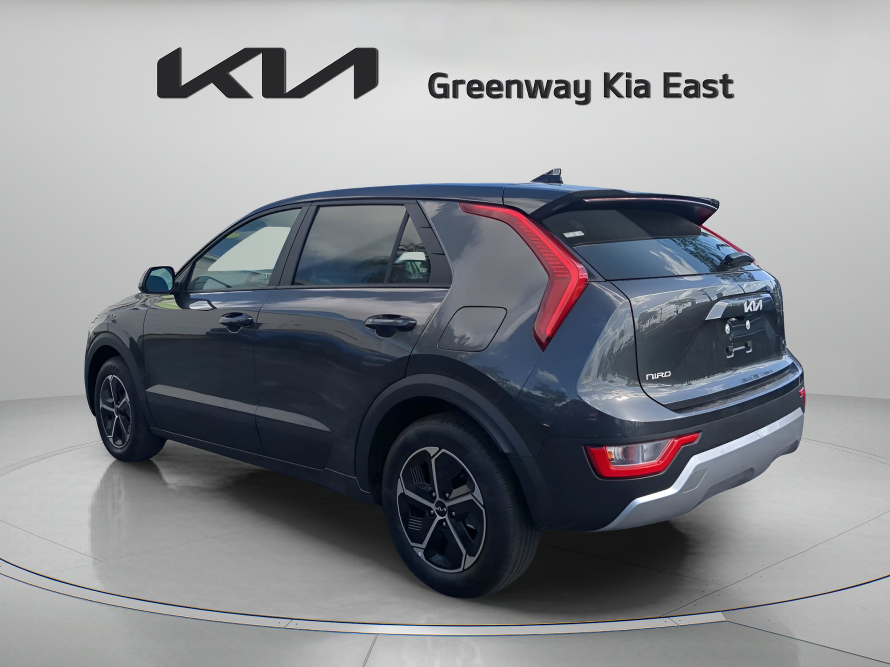 New 2026 Interstellar Gray Kia LX image 7