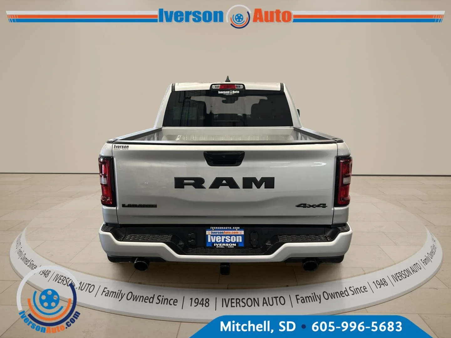New 2027 Silver Zynith Exterior Paint RAM LARAMIE 4X4 CREW CAB 5