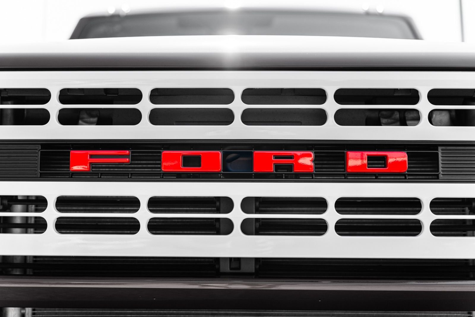 New 2026 Ruby Red Metallic Tinted Clearcoat Ford Heritage Edition image 12