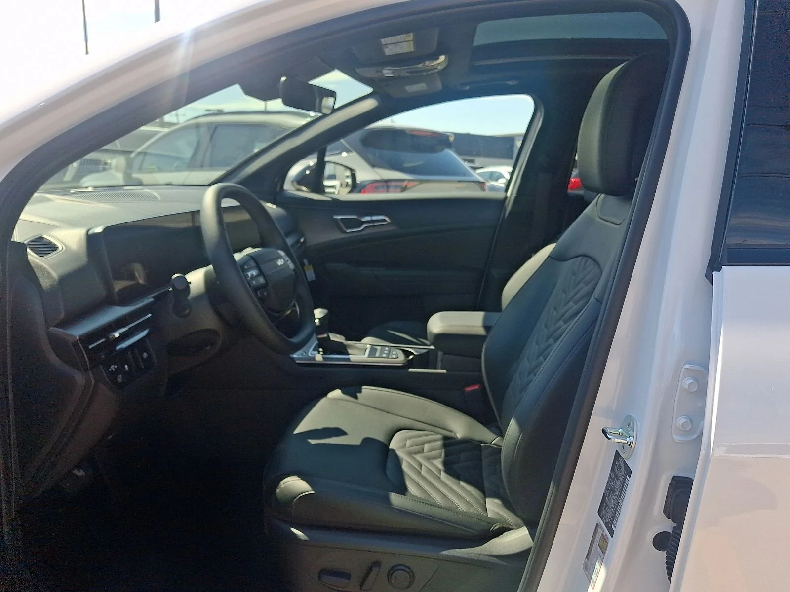 New 2027  Kia X-Line image 12