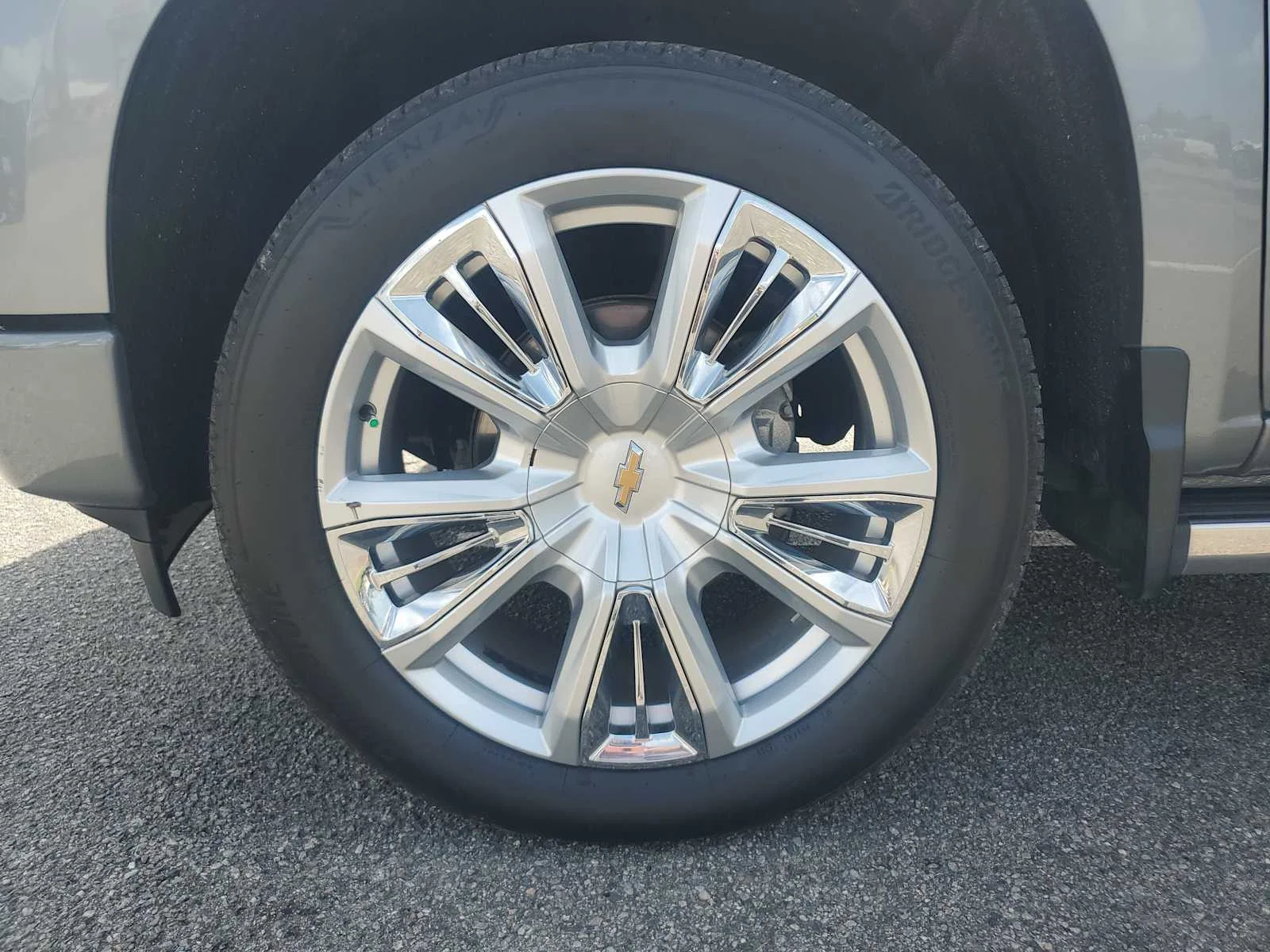 Used 2023 Sterling Gray Metallic Chevrolet High Country image 14
