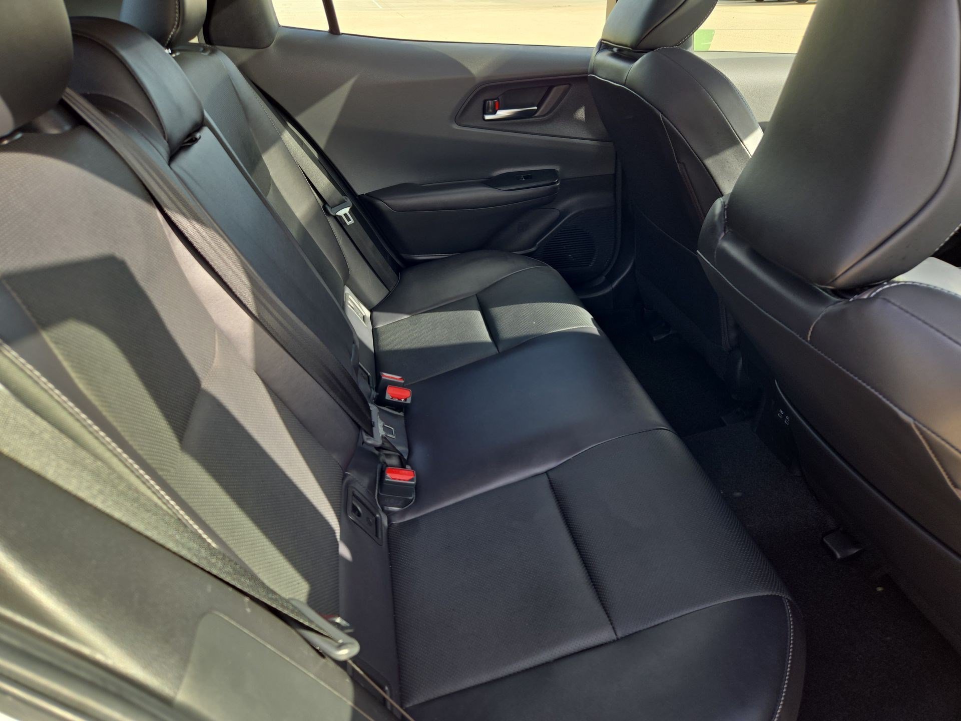 Used 2024 Pearl Toyota XLE image 30