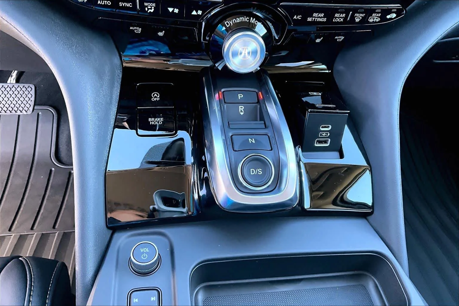New 2026 Platinum White Pearl Acura w/Technology Package image 17