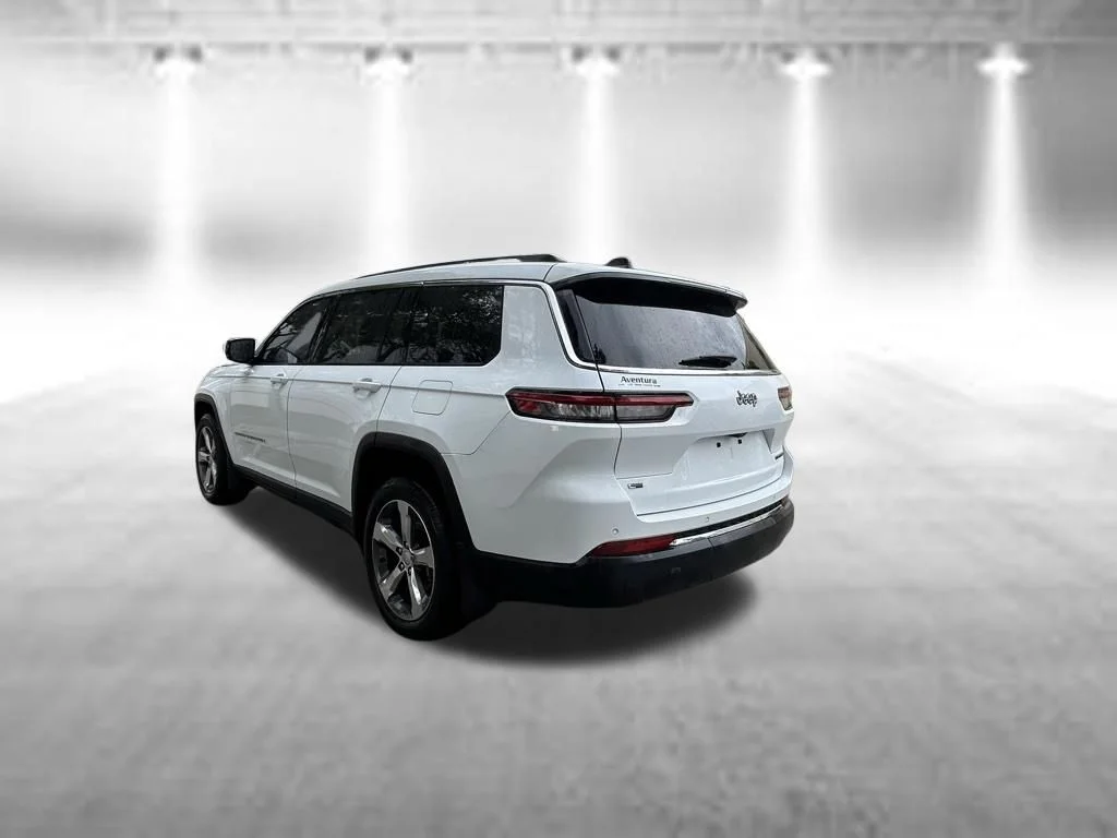 Certified Used 2022 White Jeep Limited image 5