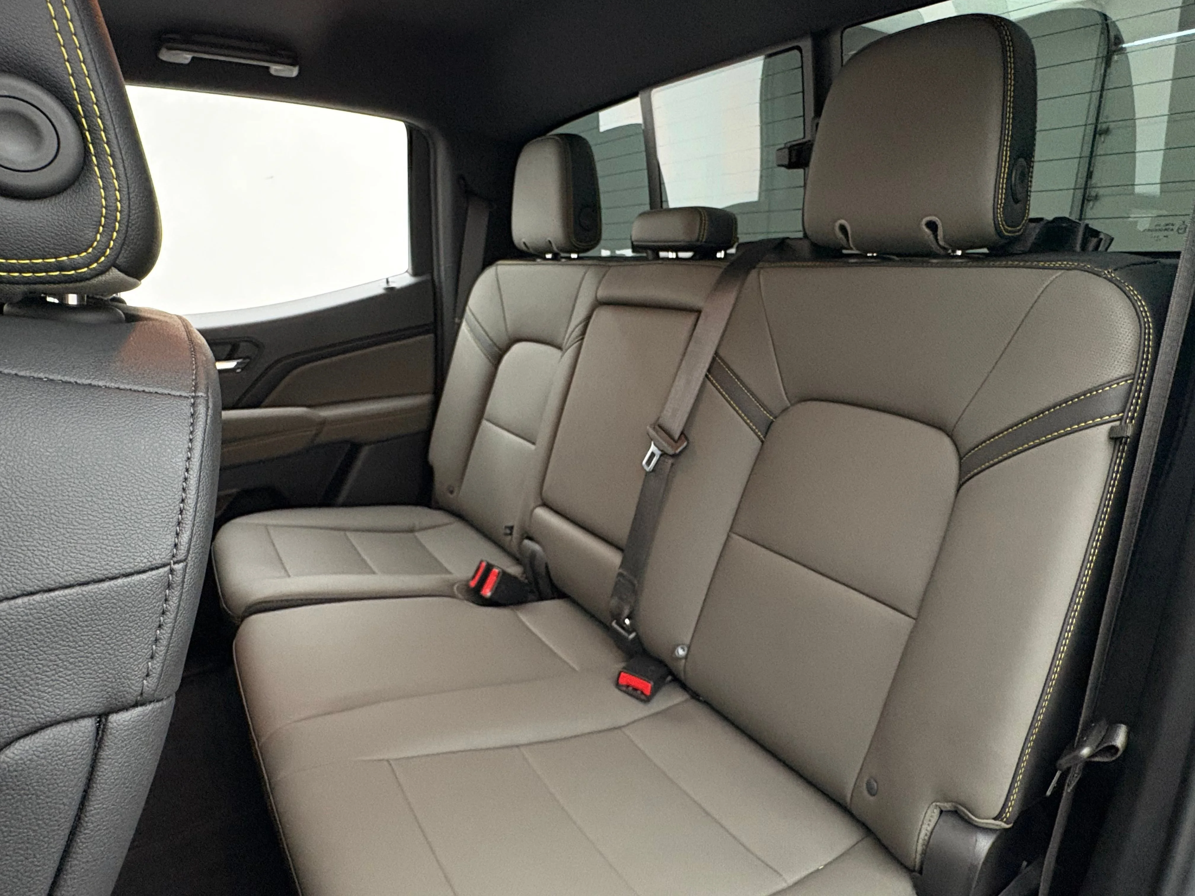 Used 2025 Sterling Gray Metallic Chevrolet ZR2 image 41