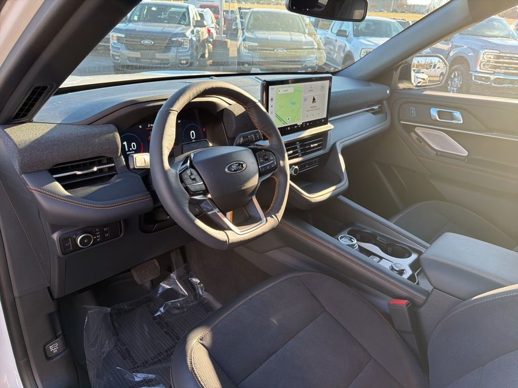 New 2026 Star White Metallic Tri-Coat Ford Tremor® image 11