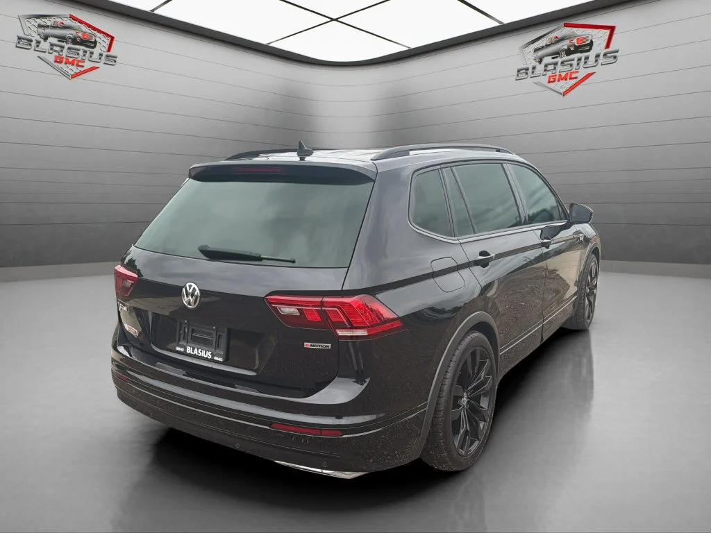 Used 2021 Black Volkswagen 2.0T SE image 5
