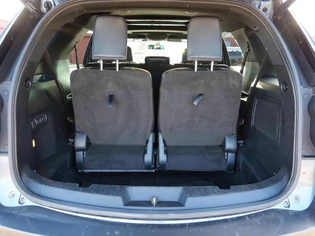 Used 2016 Gray Ford Limited image 10