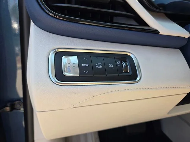 New 2026 Ocean Blue Metallic Buick Avenir image 24