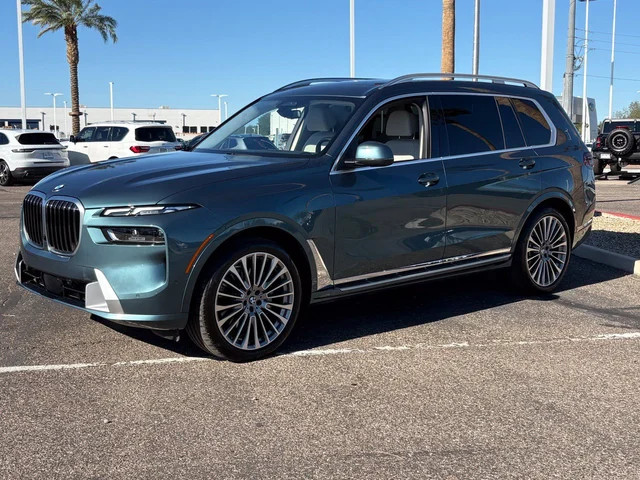 2023 BMW X7 xDrive40i