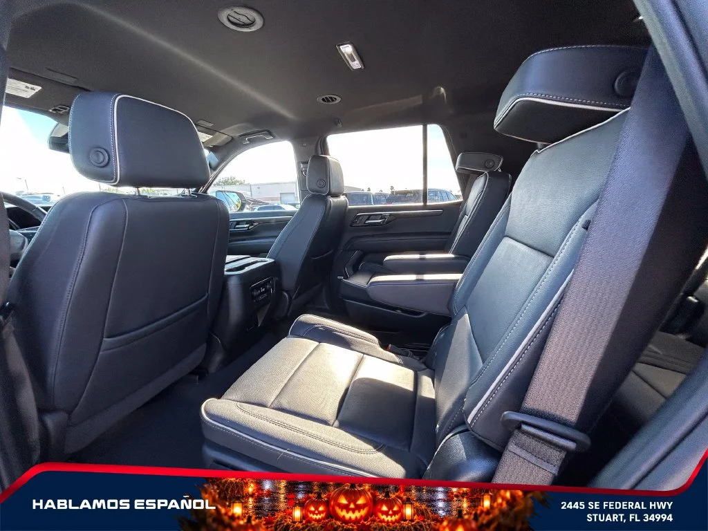 Used 2025 Dark Ash Metallic Chevrolet Premier image 13