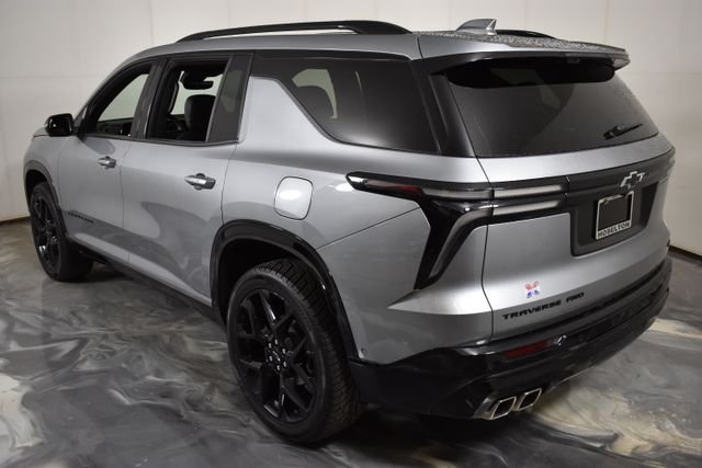 Used 2024 Gray Chevrolet RS image 7