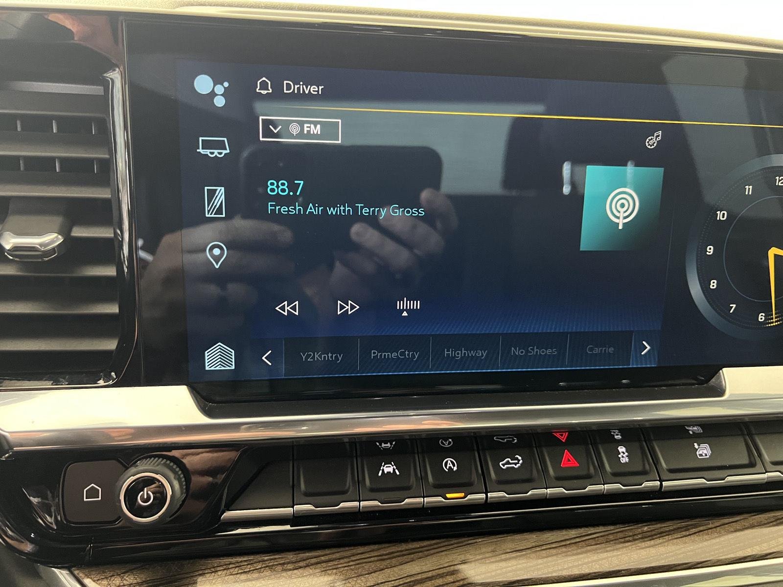 Used 2024 Black Chevrolet LT image 13