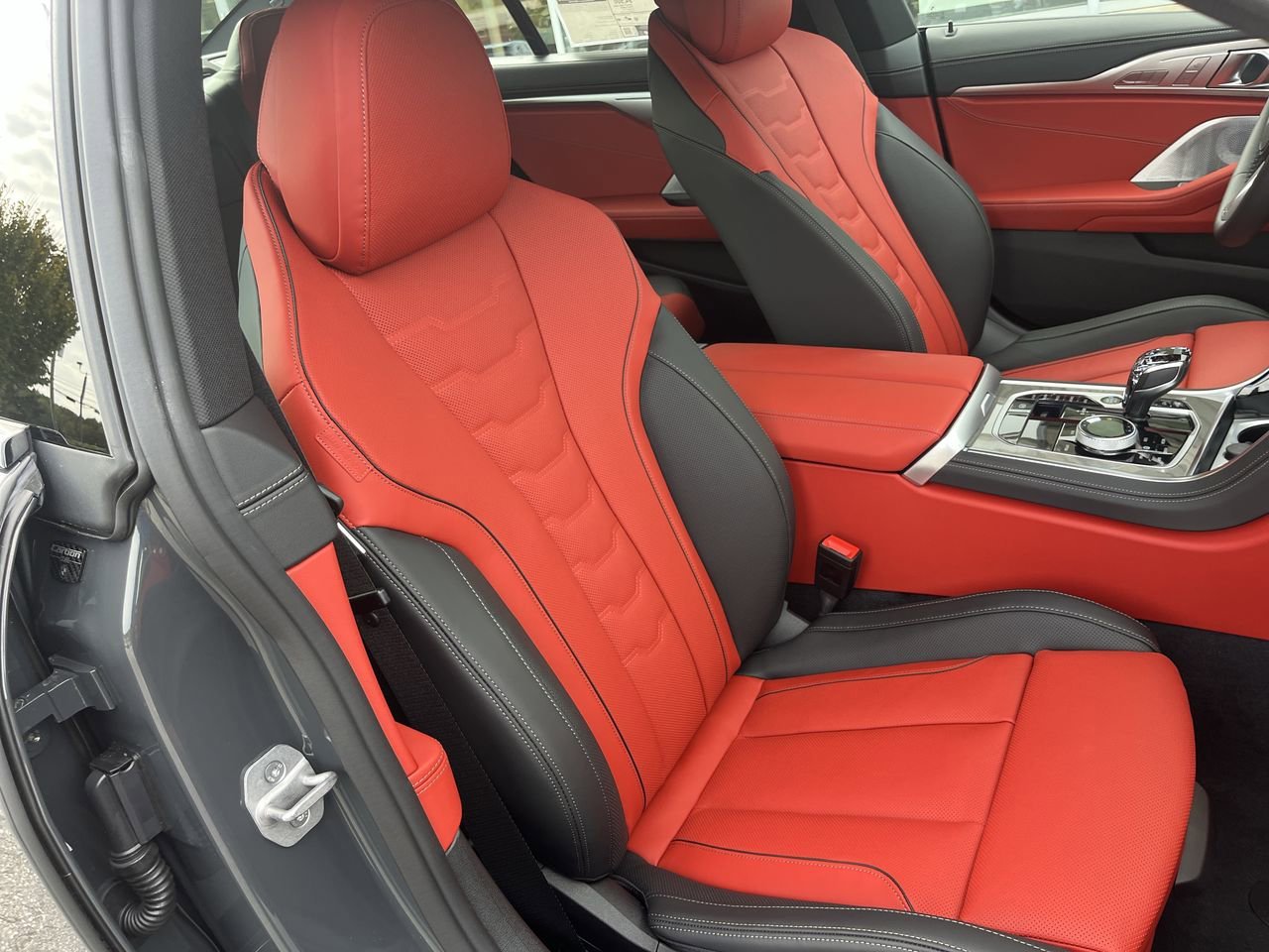 2026 BMW 8 Series 840i - Photo 37