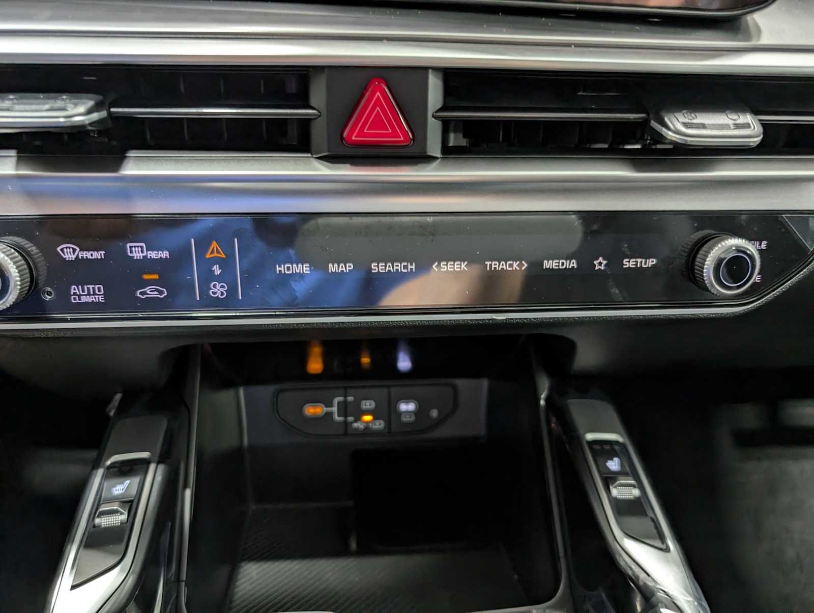 2026 Kia Sorento S - Photo 29