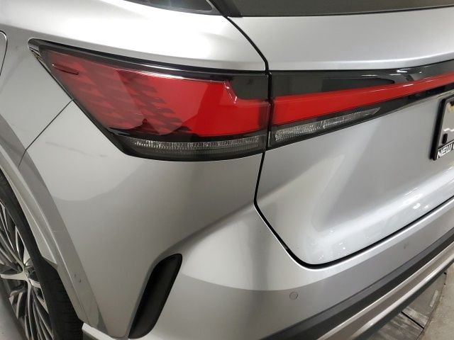 Certified Used 2024 Silver Lexus 350h Premium Plus image 32