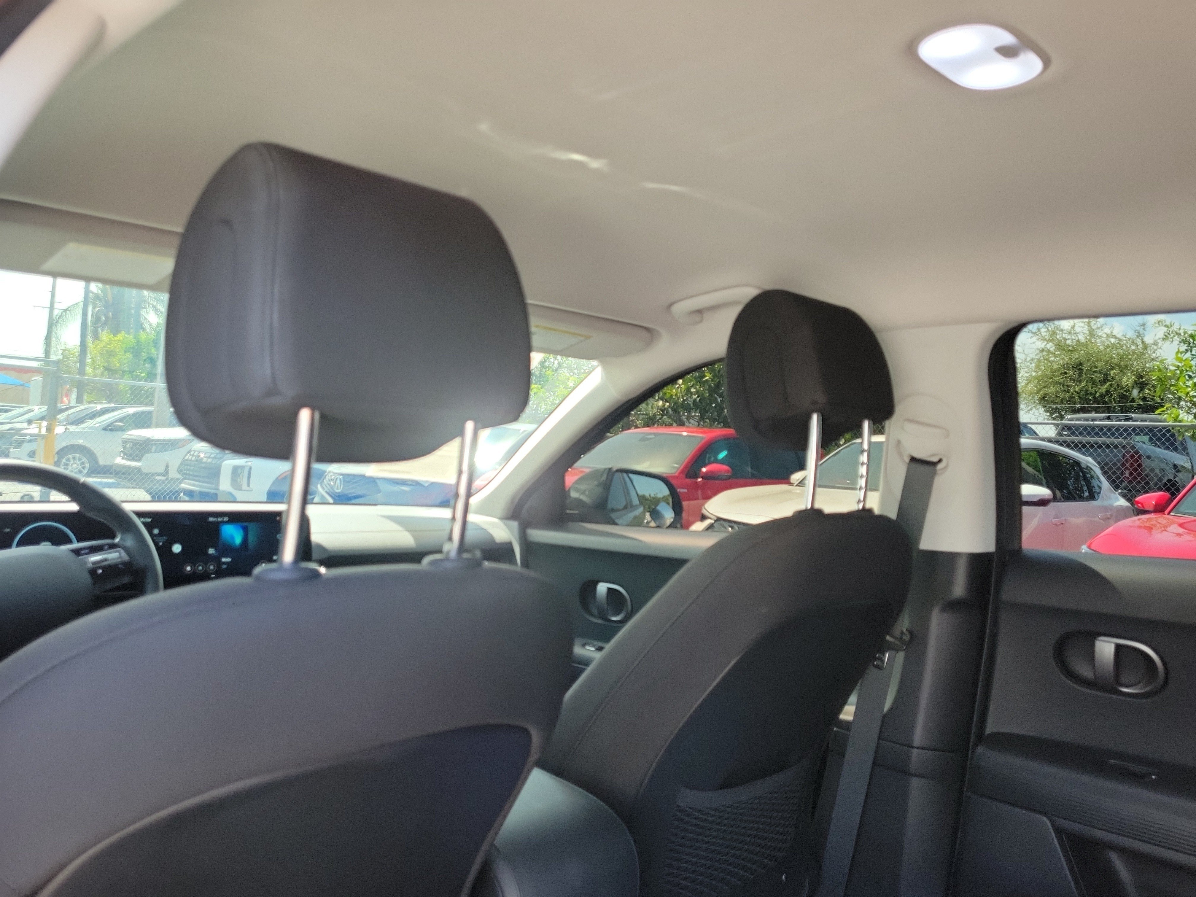 Used 2025 Teal Hyundai SE image 9