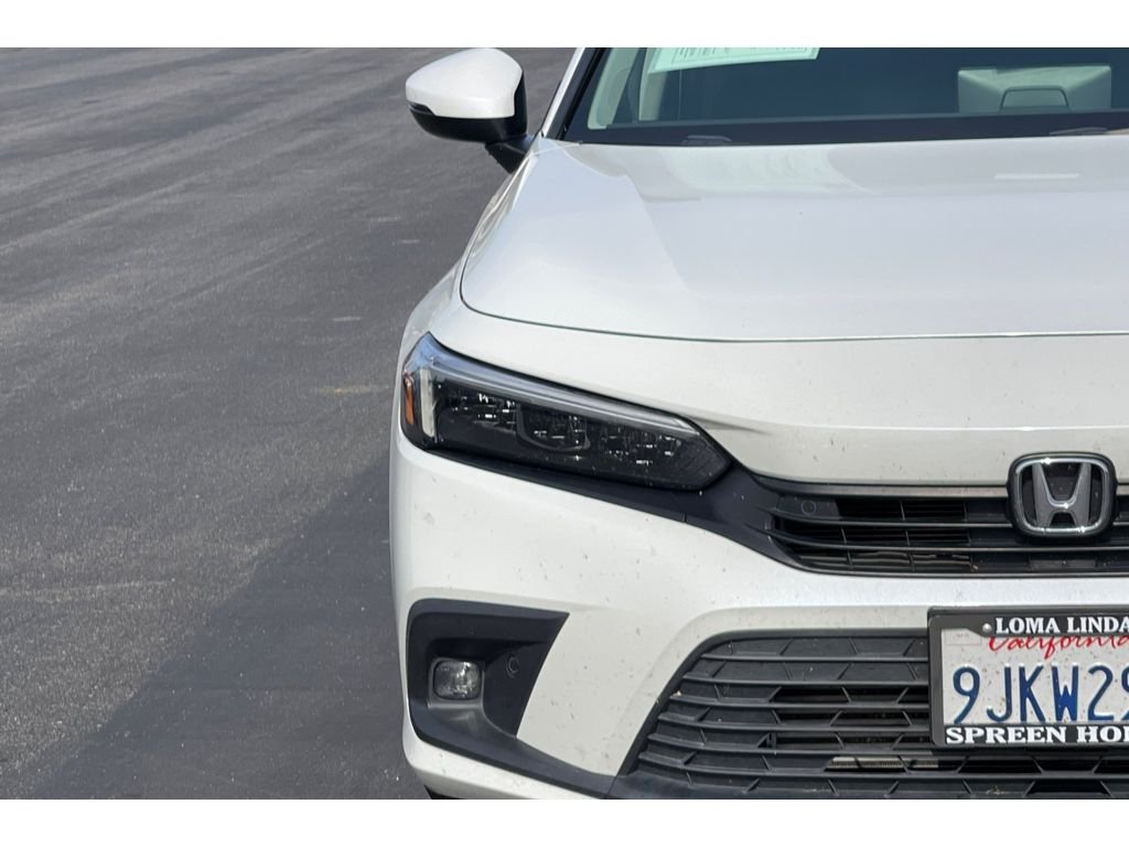 Certified Used 2024 Platinum White Pearl Honda Touring image 18