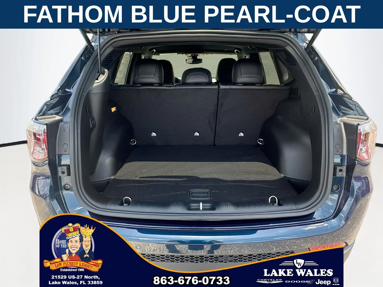 New 2026 Fathom Blue Pearl-Coat Exterior Paint Jeep Trailhawk image 24