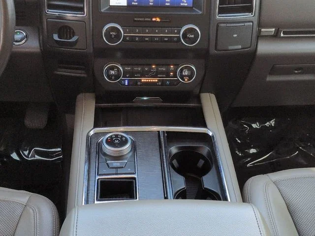 Certified Used 2021 Oxford White Ford Limited image 21