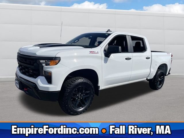 Used 2024 Summit White Chevrolet Custom Trail Boss image 1