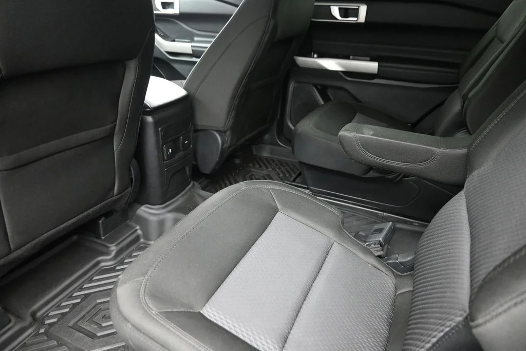 Certified Used 2023 Gray Ford XLT image 14
