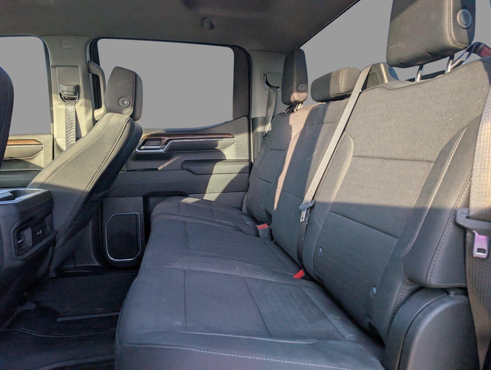 Used 2023 BLACK Chevrolet RST image 34