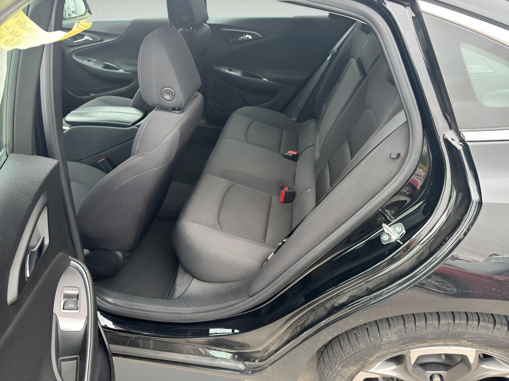 Used 2023 Mosaic Black Metallic Chevrolet LT image 15