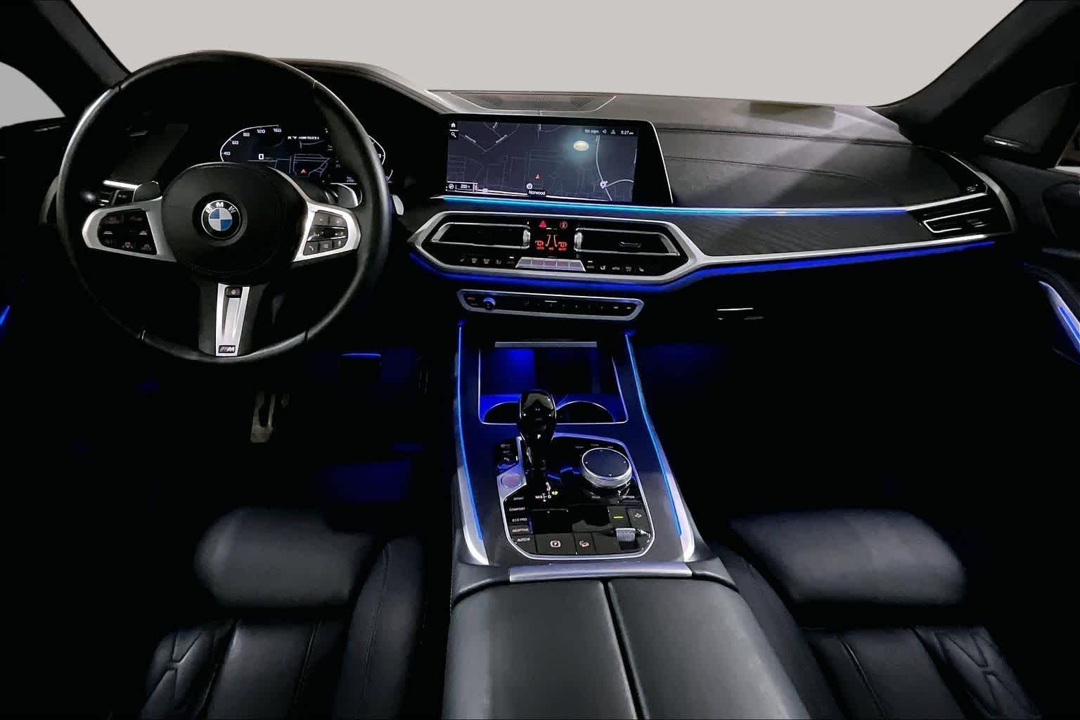 Used 2022 Black Sapphire Metallic BMW M50i image 15