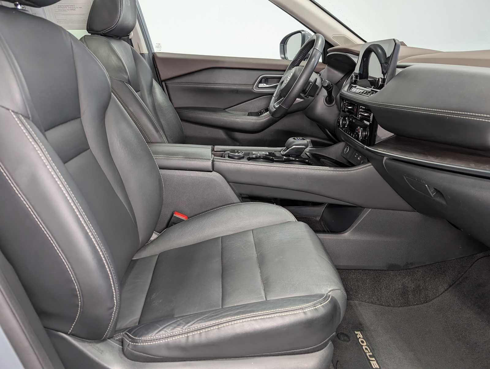 Used 2021 BOULDER GRAY PE Nissan SL image 44