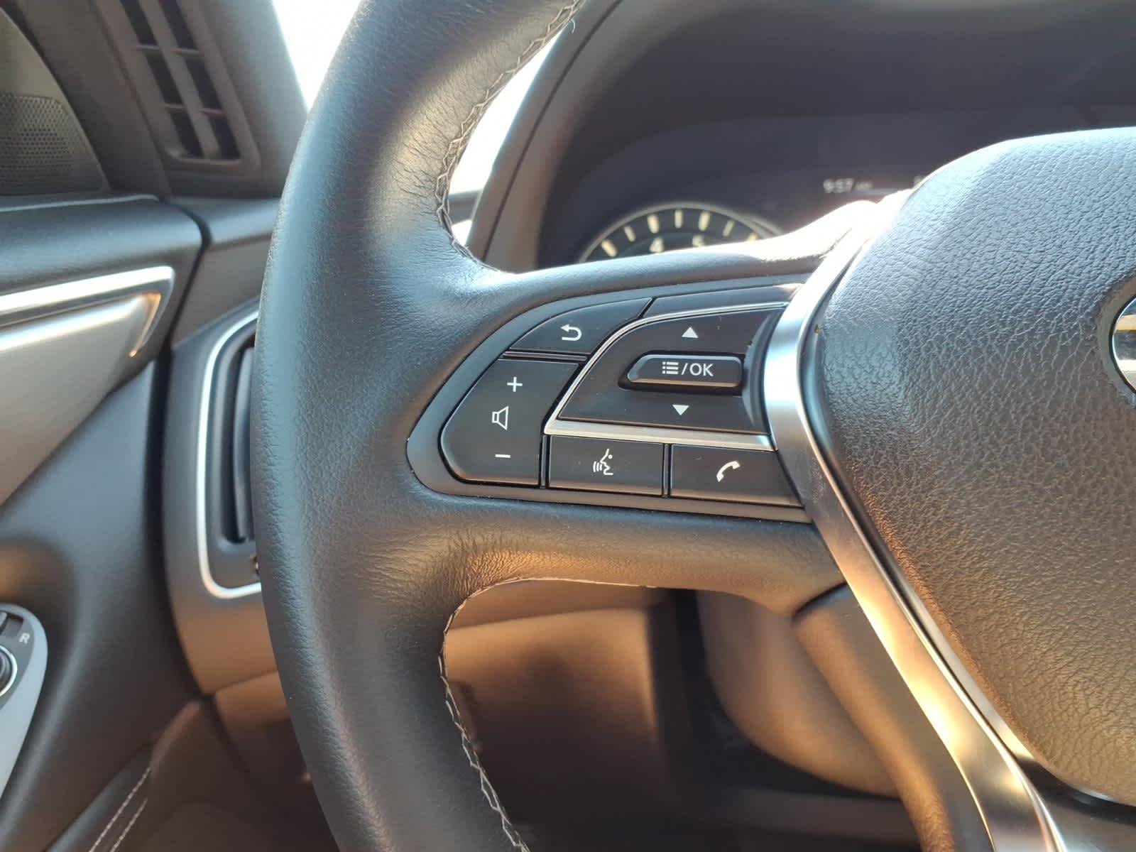 Used 2022 Graphite Shadow INFINITI PURE image 18